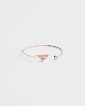 eternal gold bangle bracelet in rose gold with diamond 1 330x413 - Eternal Gold Bangle Bracelet in Rose Gold with Diamond