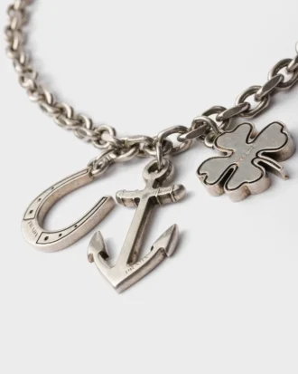 Metal Pendant Necklace